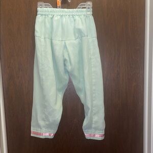 Girls’ size 5T light, green and pink genie pants